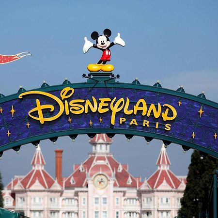 Appartement 1 , Disneyland - Parking Gratuit - Maison Des Platanes Meaux Exterior photo