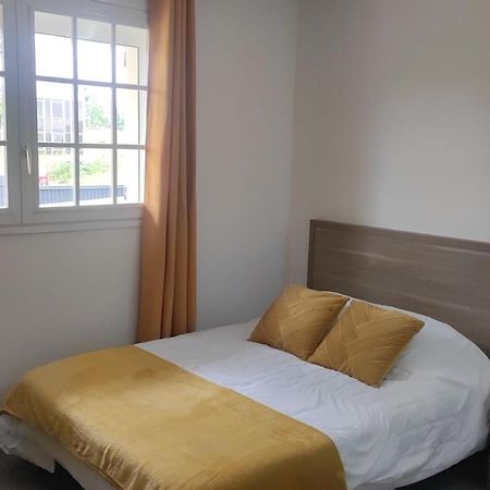 Appartement 1 , Disneyland - Parking Gratuit - Maison Des Platanes Meaux Exterior photo